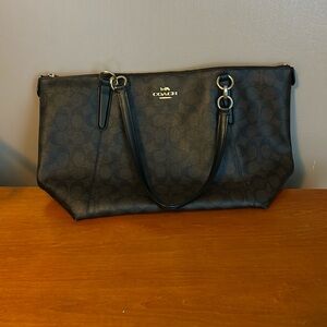 Coach bag, like new condition